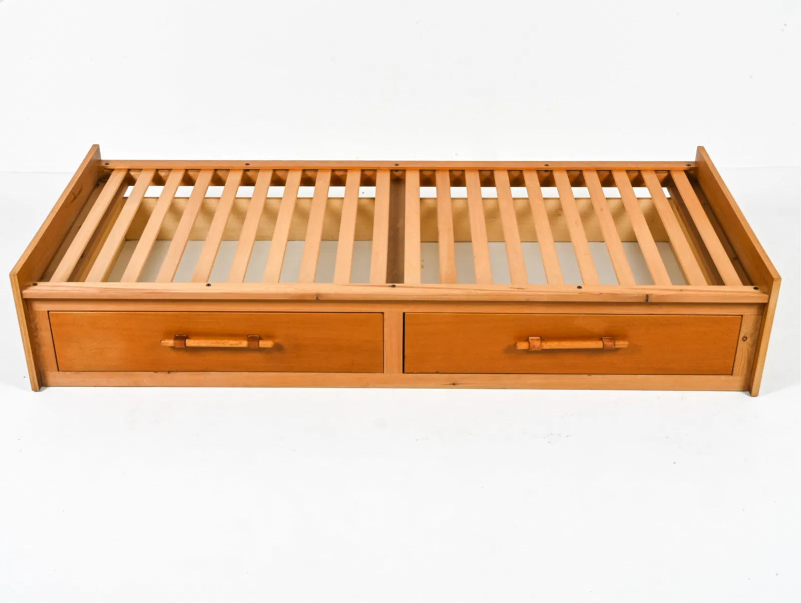 Vintage Scandi Oak Daybed / Trundle Bed In the Manner of Børge Mogensen